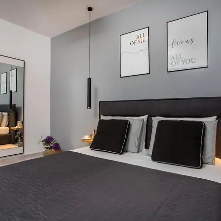 Rhodes Diamond Luxury Flat In The Heart Of Town 아파트