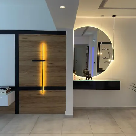 Rhodes Diamond Luxury Flat In The Heart Of Town Apartmán *